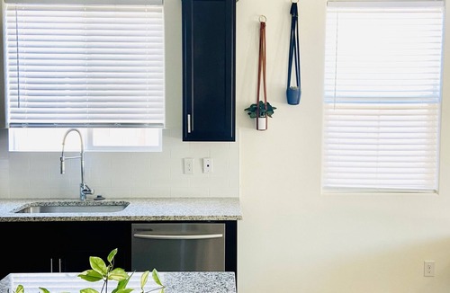 San Tan Valley House | Modern 4BR near AZ Athletic Grounds, Queen Creek, Schnept Farms
