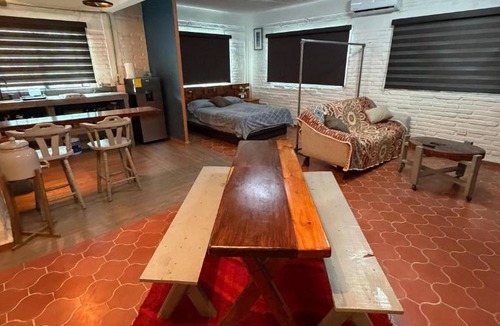 Colonia 5 de Diciembre Apartment | Modern and Cozy Rustic Loft