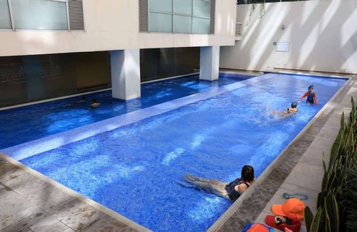 Ampliacion Granada Apartment | Modern Apartment with Premium Amenities