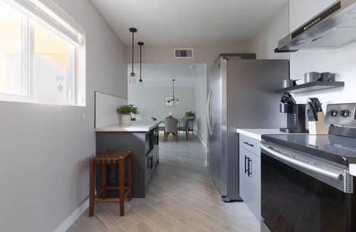 Encanto Condo | Modern Chic Condo In Midtown w/Pool & Hot Tub