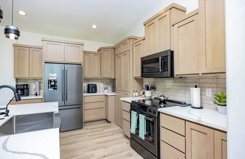 Lake Havasu City House | Modern Havasu Escape—Luxury Pool & Gourmet Grill & Fire Pit