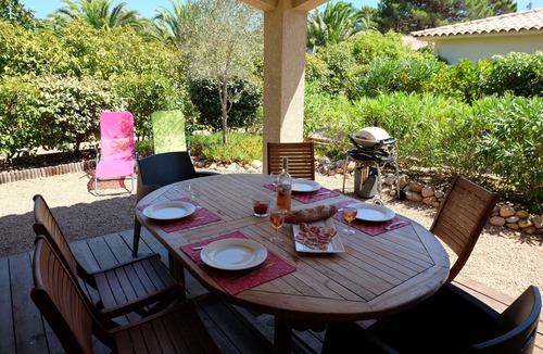 Lecci House | Modern mini villa T3 800 m from the beach - all comforts, air conditioning, terrace