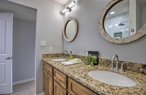 Pointe Scottsdale House | Modern Scottsdale Gem w/Pool, Games, Patio & More