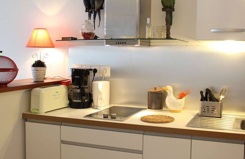 La Baule-Escoublac Apartment | Modern Studio in Central La Baule with Terrace and Garage, Steps from Beach and Shops