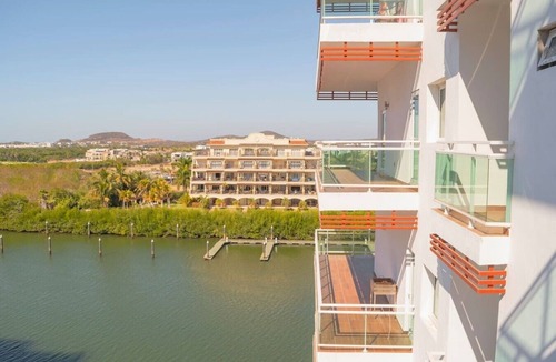Marina Mazatlan Condo | Moderno Departamento en Pacifika by GPS