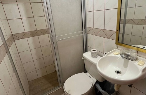 Tijuana Hotel | Motel del Bosque