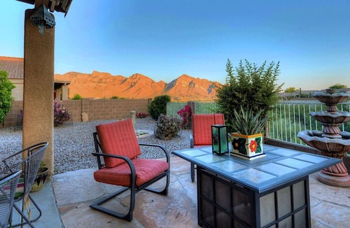 Oro Valley House | Mountain Calling 3BR by Casago