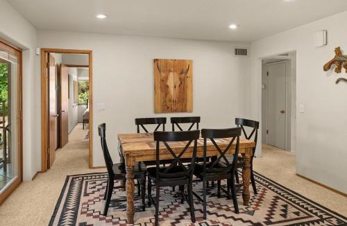 West Sedona House | Mountain Shadows Escape with a Yoga Studio!