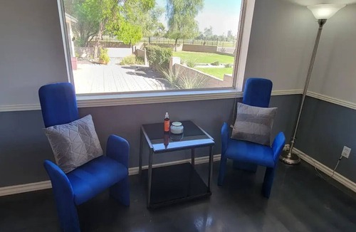 Encanto Estates House | Msg for 5% off 1Bed 1Bath Huge Guesthouse Midtown PHX