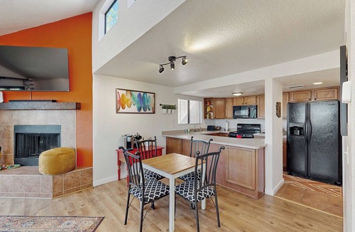 Tucson Condo | Mtn-View Condo w/Resort Amenities in Tucson!