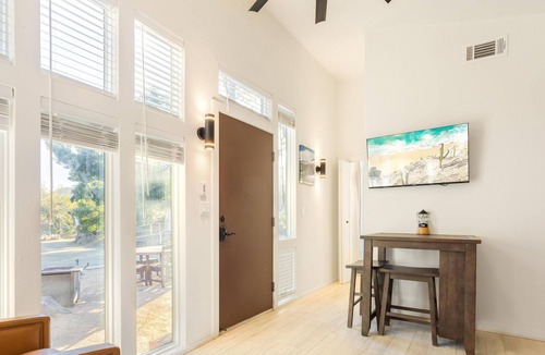 Temecula Cabin | Native Falls Cabin (2BR Modern) - 2 bedroom, 1 bath Deluxe Cabin