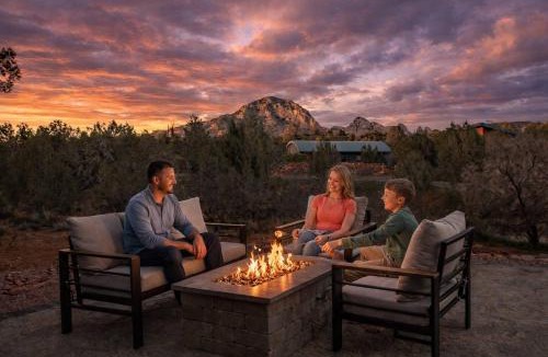 West Sedona Villa | NEW! 1 Acre West Sedona Estate Spa Game Room Stunning View Direct Trail Access!