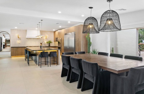 Paradise Valley Village House | NEW 9BR+Casita Luxury Estate | Heated Pool, Hot Tub & Sport Court