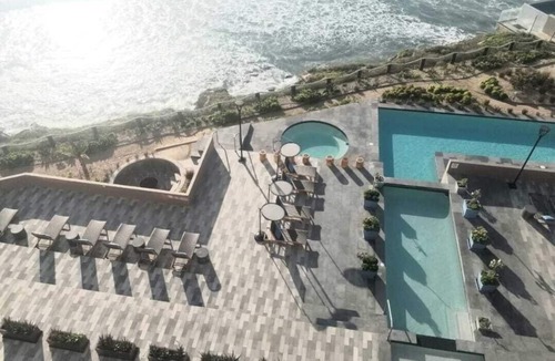 Costa de Oro Apartment | New apartment with amazing view, front sea with access to the beach.