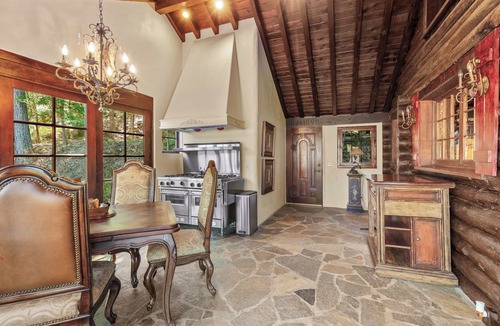 Harrison House | New Listing! Lakefront | Private Beach and Dock | 3 Master Suites | Hot Tub