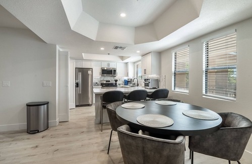 Camelback East Apartment | New Modern Apartment in Biltmore, short vacation or long stay, pet friendly!