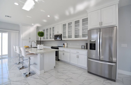 Villa De Paz House | NEW Modern Home! 7 mins from SBLVll!