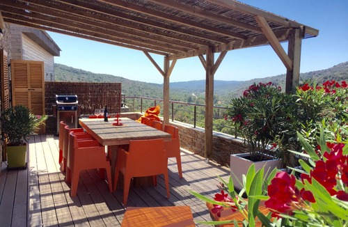 Santa Giulia House | New, modern stone chalet with large terrace and large pool (Rondinara)