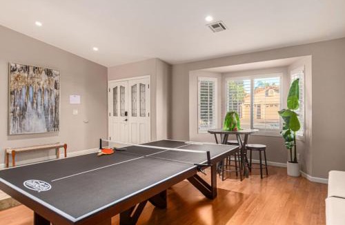 Paradise Park Vista House | NEW Paradise Park Htd Pool Spa Games BBQ