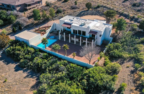 Cottonwood-Verde Village Villa | New Pebble Tech Pool & Manual timer on Spa, Red Rock Views @ 7J Ranch