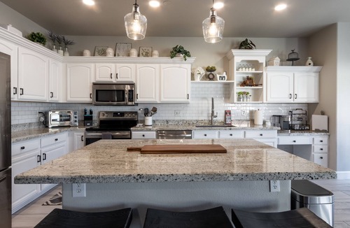 Alta Vista Estates House | New pool Remodel sleeps up to 14