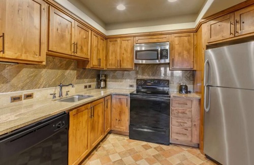 West Sedona Resort | NEW PRICE! - Sedona Summit Resort - 2 Bedroom Sleeps 8, Location and Amenities !