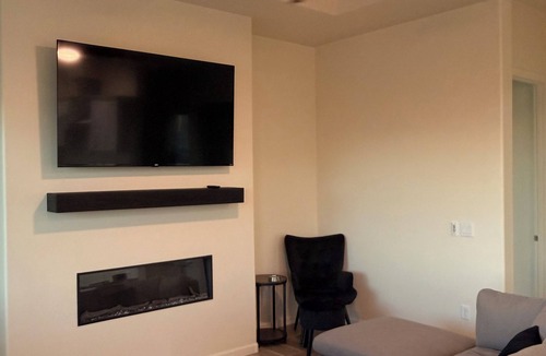 Tucson House | New Private Desert Escape, Mtn Views with AC in sunny Tucson