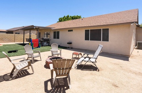 La Buena Vida House | New|RemodeledHome|Westgate|Glendale|3BR|Stadium|Modern