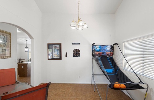 La Buena Vida House | New|RemodeledHome|Westgate|Glendale|3BR|Stadium|Modern