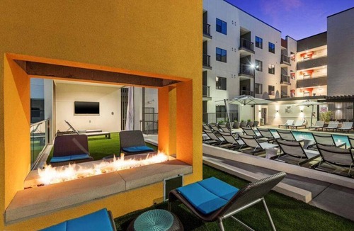Booker T. Washington Apartment | New! Stunning 1BR/1BA DT Phoenix Apt by Domio