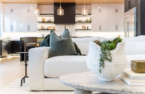 Southwest Village House | NEW| Villa Solara - Old Town Ultra-Luxe Estate