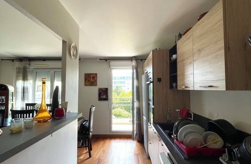 Le Bourget Apartment | Nice 3-room apartment in a very quiet residence overlooking the garden