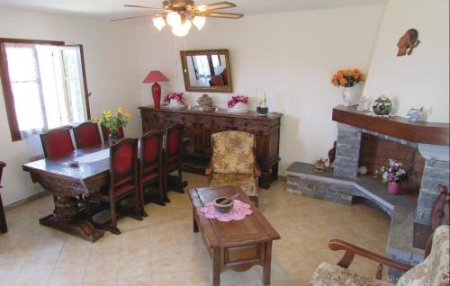 Valle-di-Rostino House | Nice Home In Valle Di Rostino