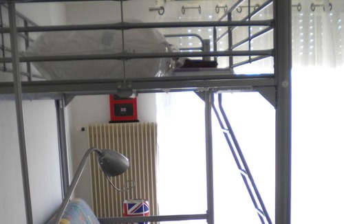 Liberation Apartment | NICE - LARGE BRIGHT Studio, CROSSING with Independent Kitchen City Center