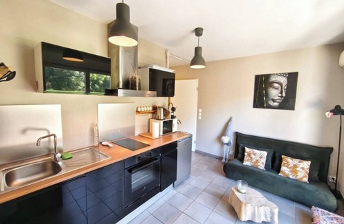 Sarrola-Carcopino Apartment | Nice T2 with Wifi - balcony and view