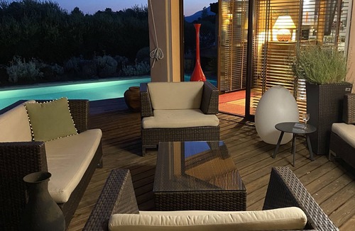 Porto-Vecchio House | Nichée Dans son Oliveraie, Entre mer et Montagne