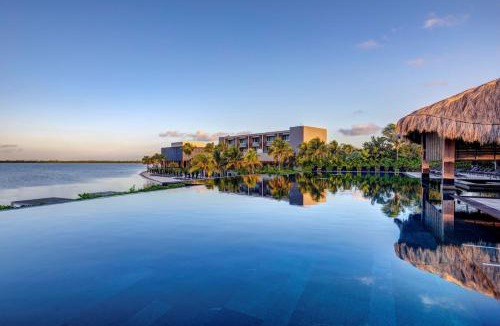 Zona Hotelera Resort | NIZUC Resort & Spa