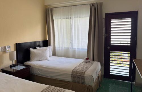 Barrio de Santiago Hotel | Nuevo Paris Hotel