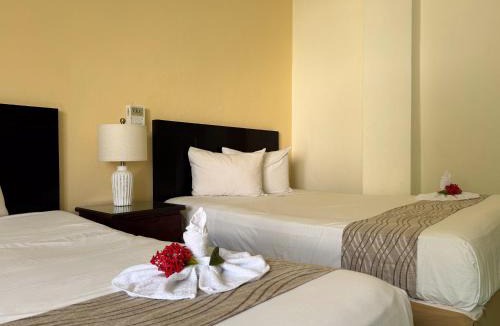Barrio de Santiago Hotel | Nuevo Paris Hotel