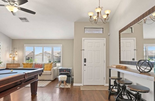 Glendale House | Oasis Resort Style Home w/Pool · Oasis Home w/Pool, Spa, Shuffleboard, Arcade!