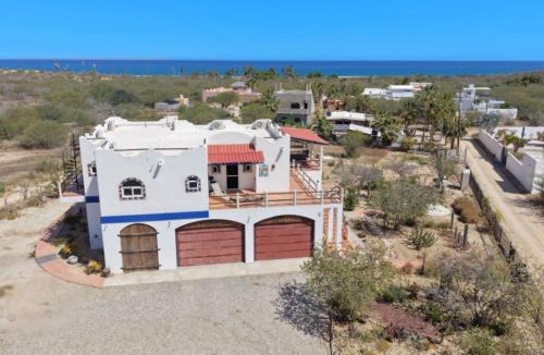 Buenavista House | Ocean and Mountain Views Terrace in La Capilla