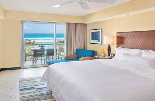 Zona Hotelera Resort | Ocean-View 2BR Villa at Westin Lagunamar – Cancún Beachfront Pools & Spa