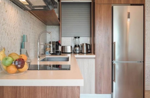 Luis Donaldo Colosio Apartment | Ocean View, Unique Rooftop, 1 min from the Beach.
