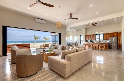La Ribera House | Oceanfront Luxury in East Cape Private Beachfront