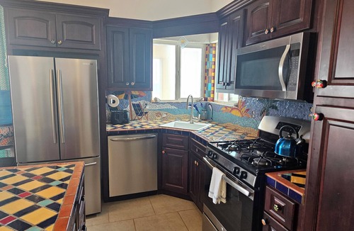 Puerto Penasco House | Oceanfront 3 bdrm home. Miramar Escape. AC, Wi fi, Icemaker. Beach!