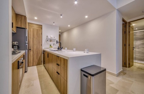 Las Glorias Apartment | Oceanfront Luxury + FREE Daily Breakfast Harbor171