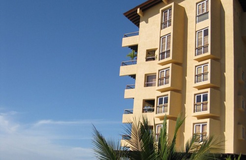 South Shore Hotel Area Condo | Oceanfront Luxury Condo - Exclusive South Shore