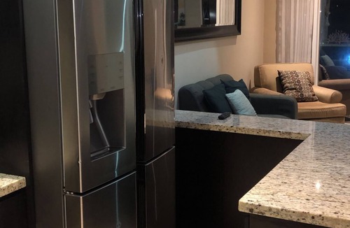 Playas de Tijuana Apartment | Oceanview Full Condo, 2BR 2bth, Gym, Pool, Beachfront