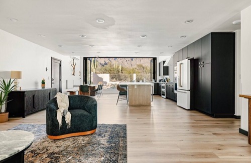 The Foothills House | Ocotillo Heights by Vacay In Tucson