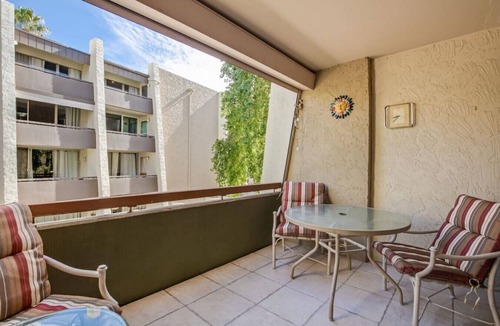 South Scottsdale Apartment | Old Town Maya Condo w/Pool & Spa